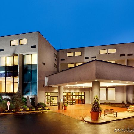 Red Lion Hotel Кромвелл Екстер'єр фото